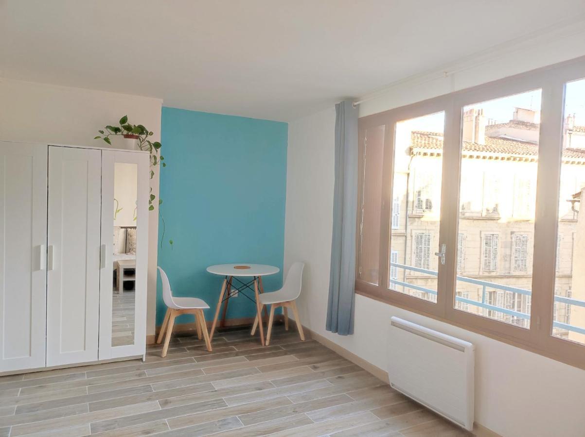 Studio Bleu En Face De La Gare 10Mn Au Vieux Port Apartment Marseille Luaran gambar